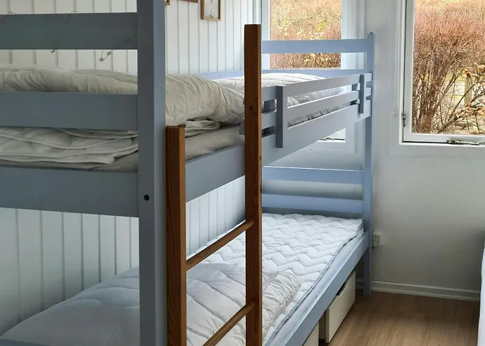 펜션 Charming Summer House Near 아벤라